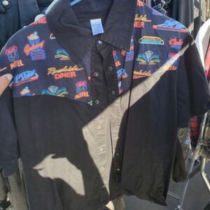 Mens T shirts size large & xlarge